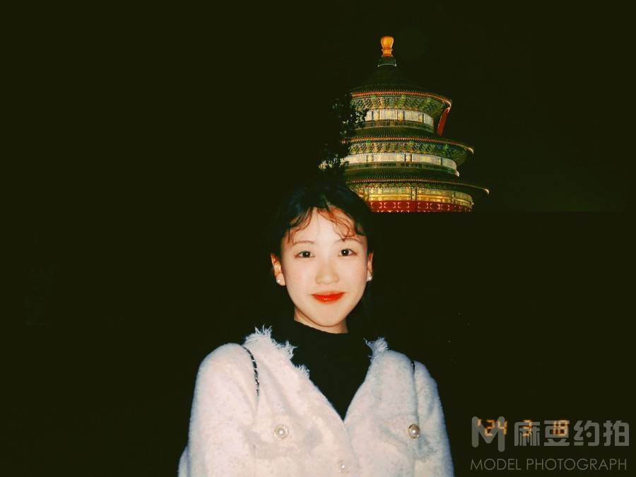 胶片模特