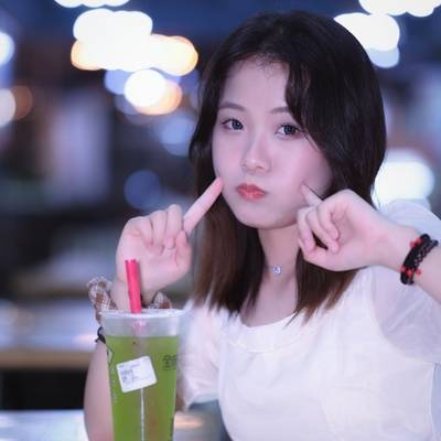 清新模特