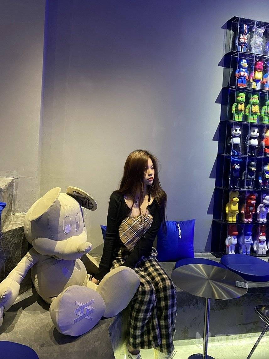 清新模特