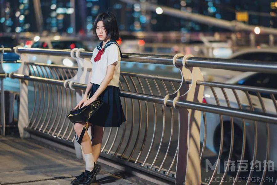 夜景模特