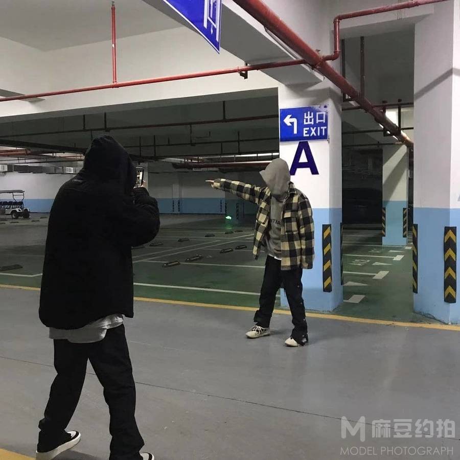 暗黑模特