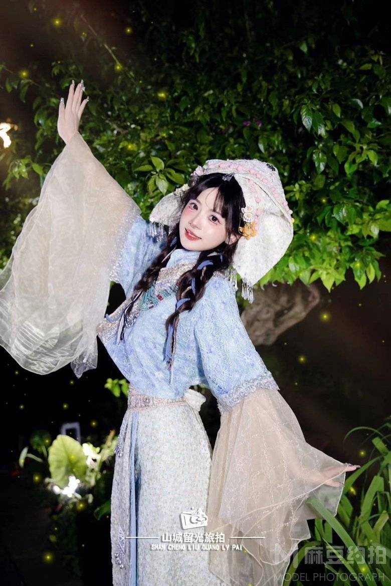 清新模特
