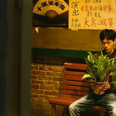 情绪模特