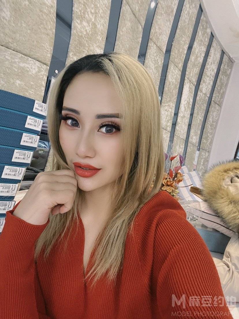 时尚模特