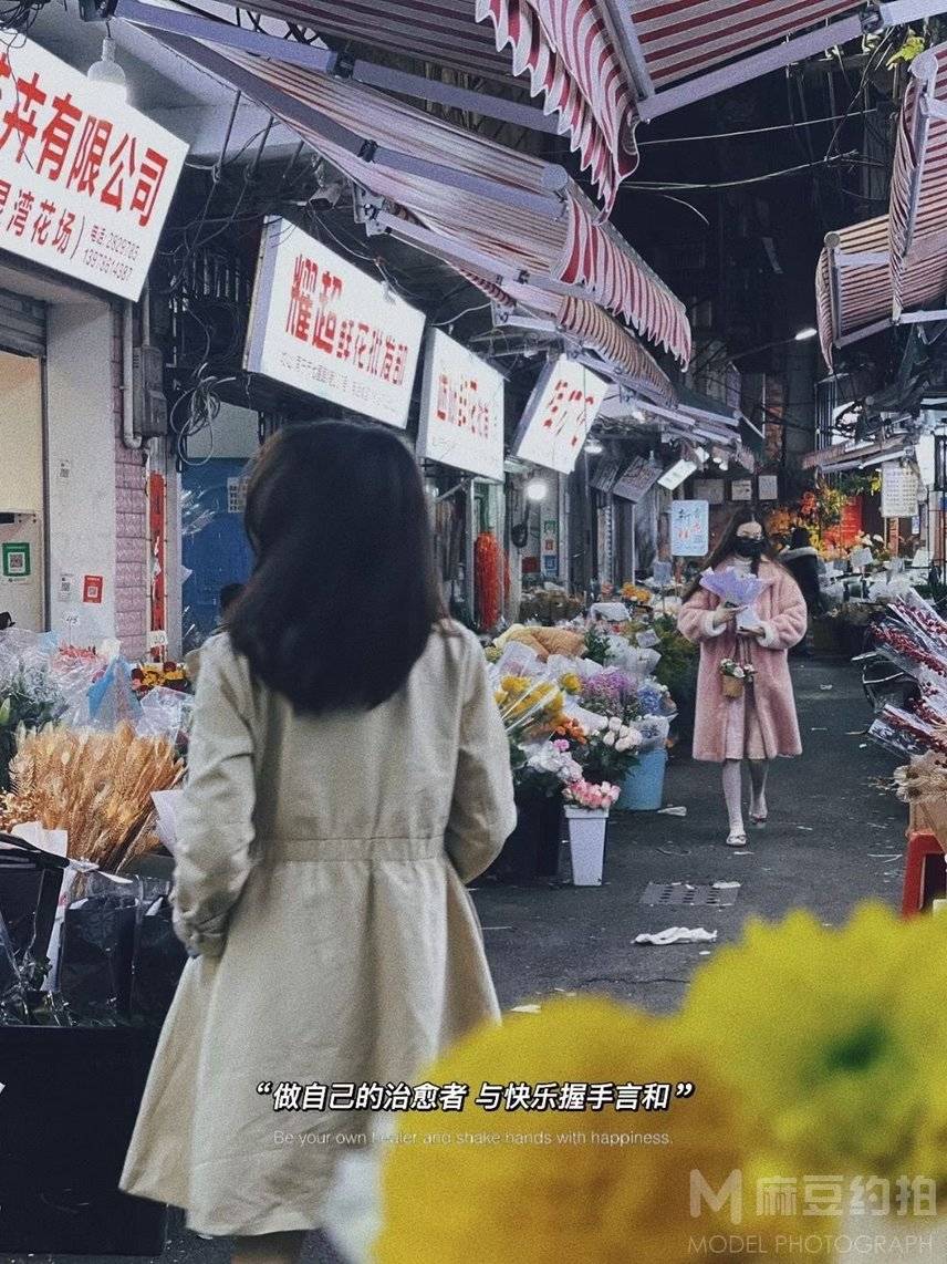 夜景模特