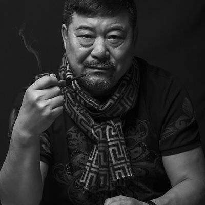 黑白模特