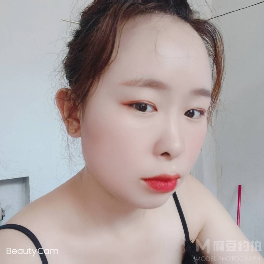纪实模特