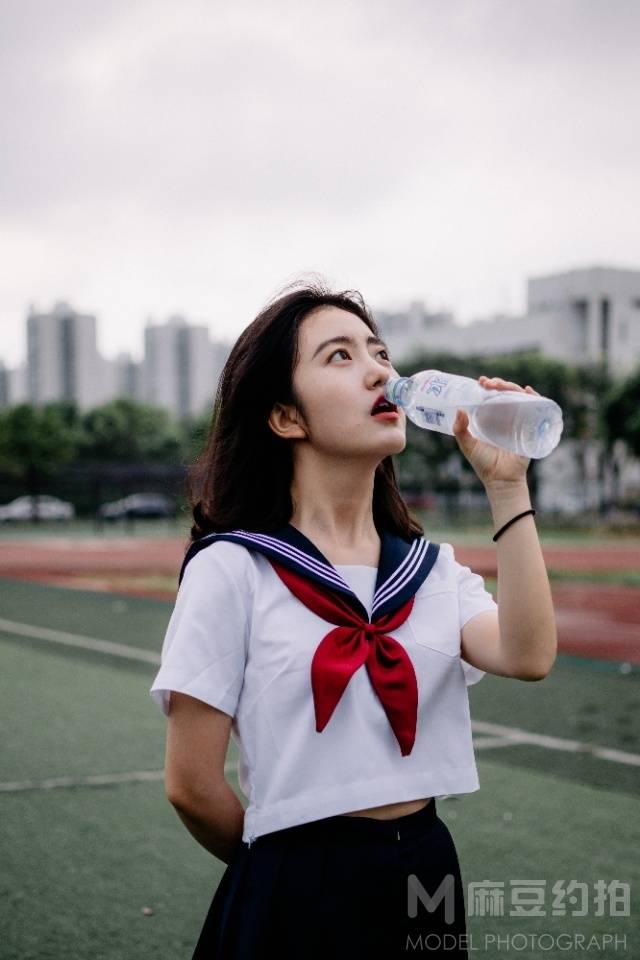 校园模特