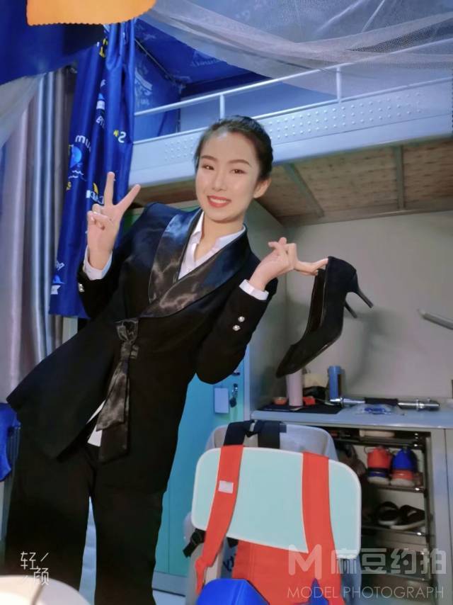 妆容模特