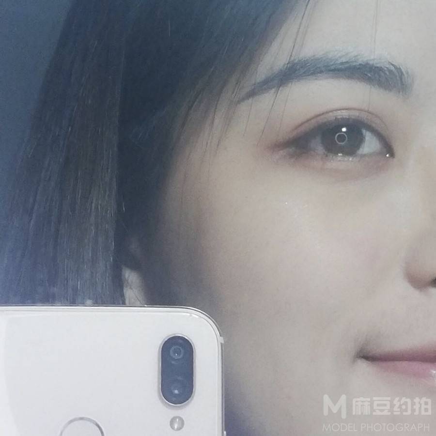 妆容模特