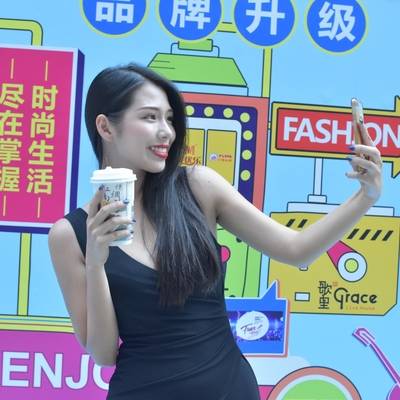 少女模特