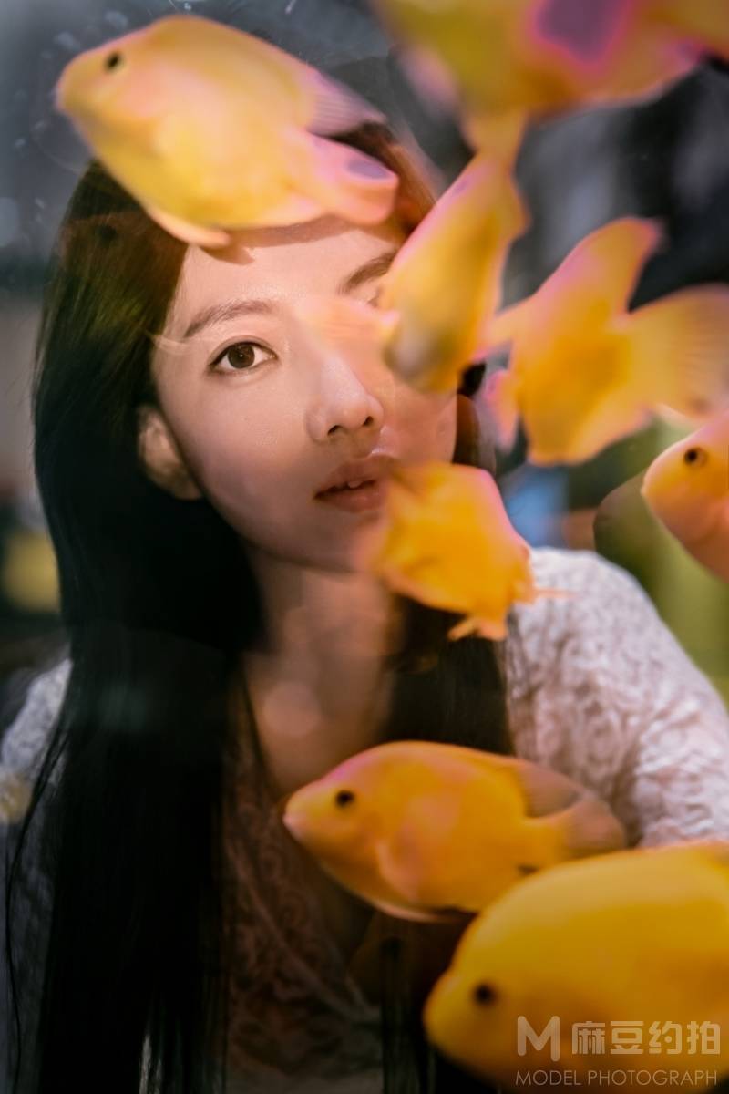 夜景模特