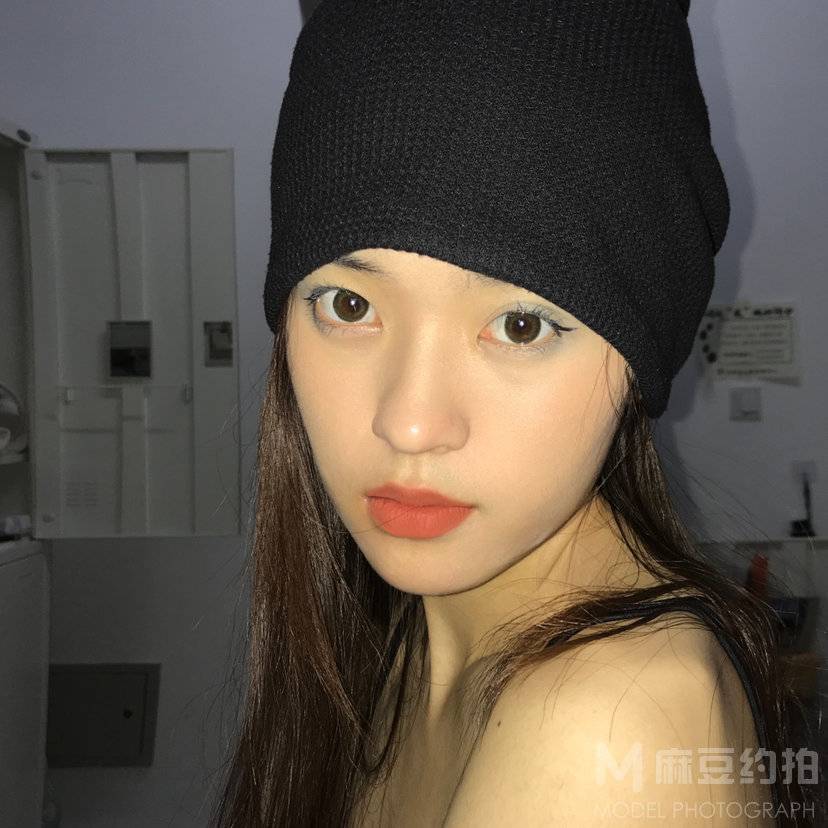 纪实模特