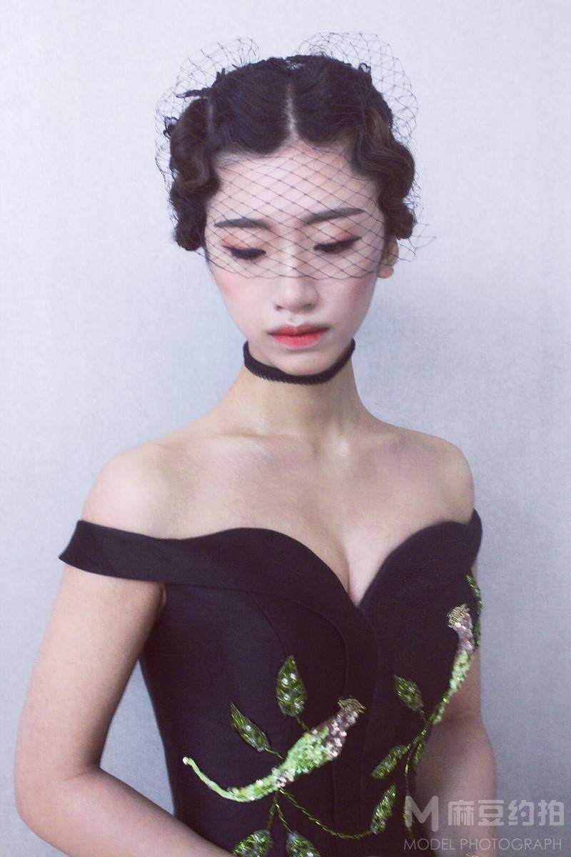 妆容模特