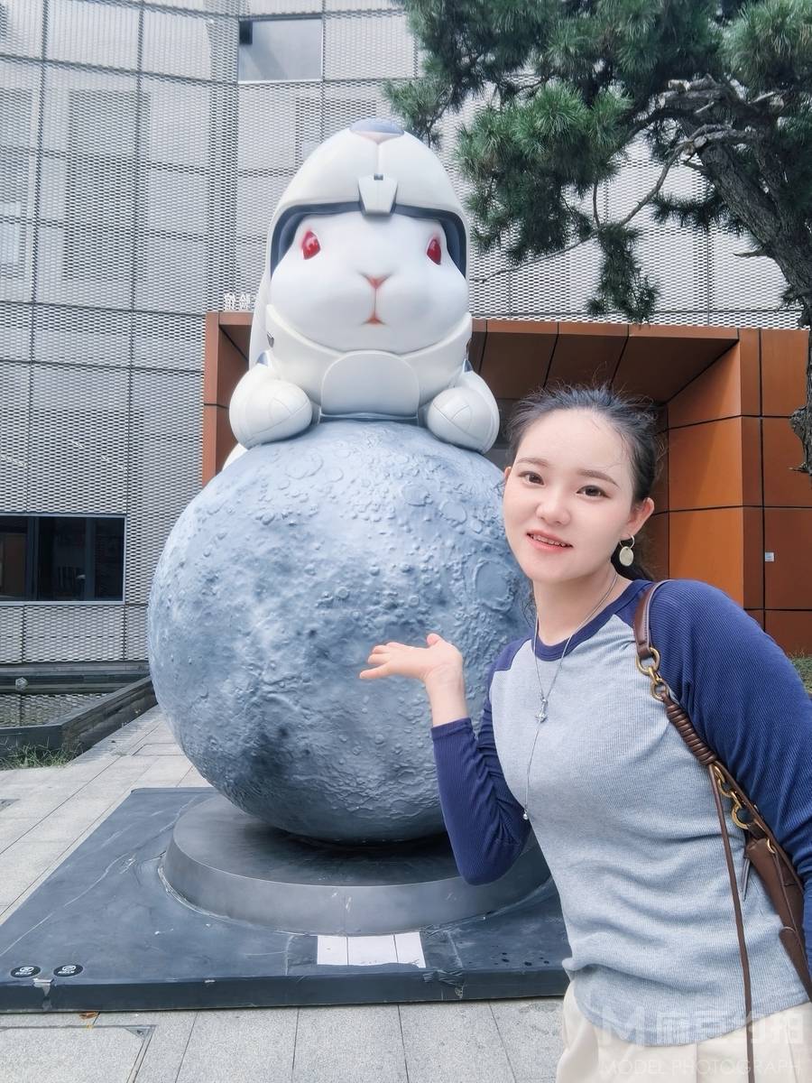 纪实模特