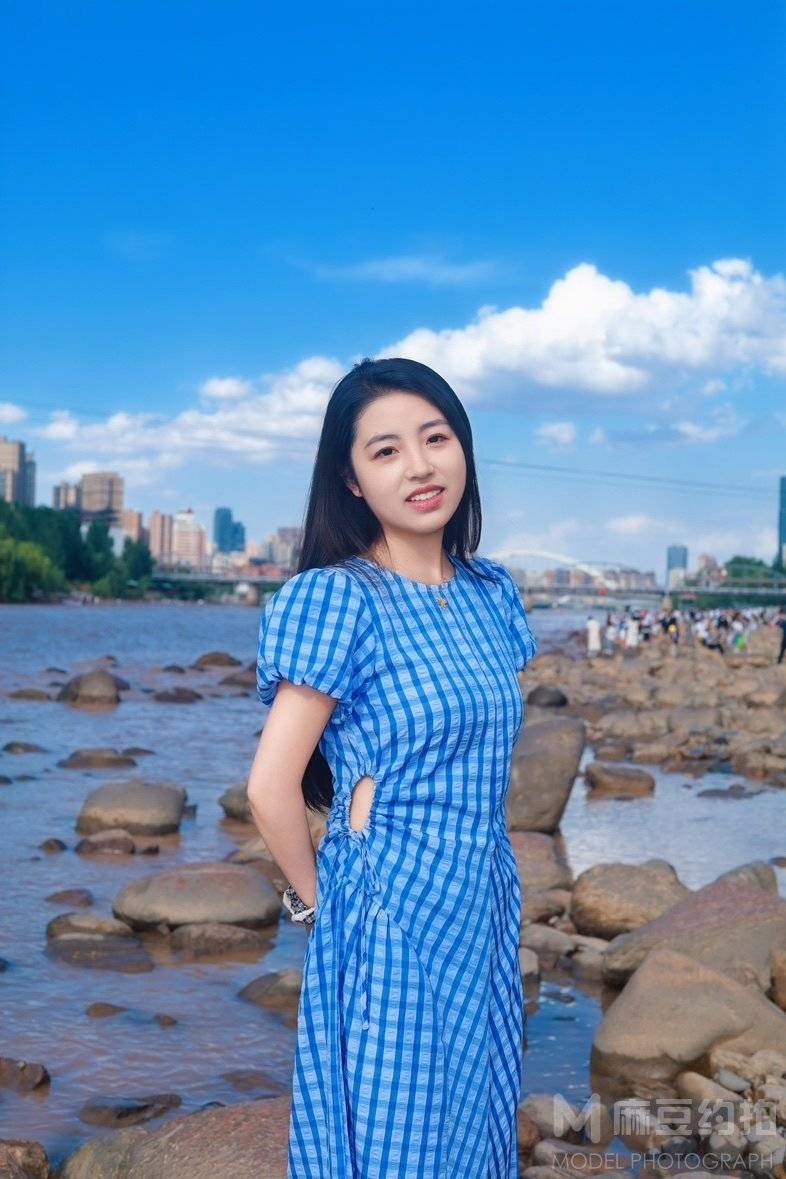清新模特
