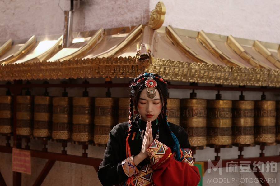 妆容模特