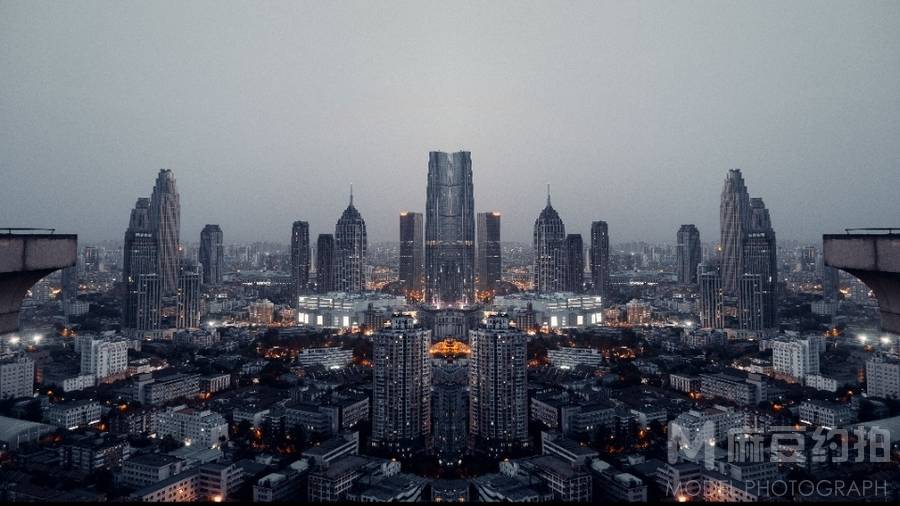 夜景模特