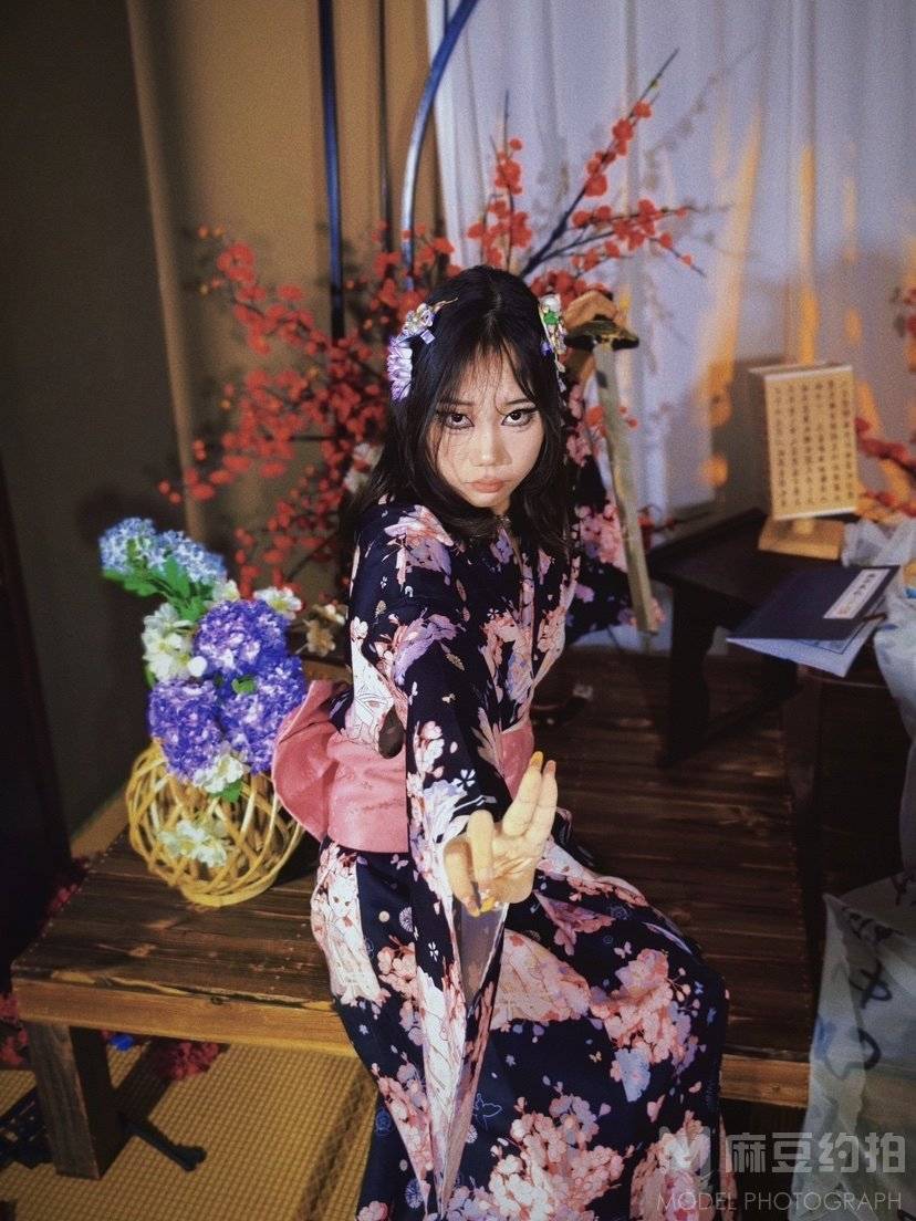 和服模特