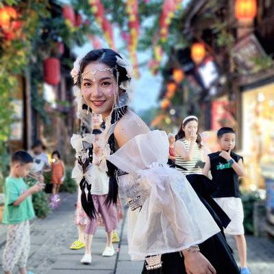 妆容模特