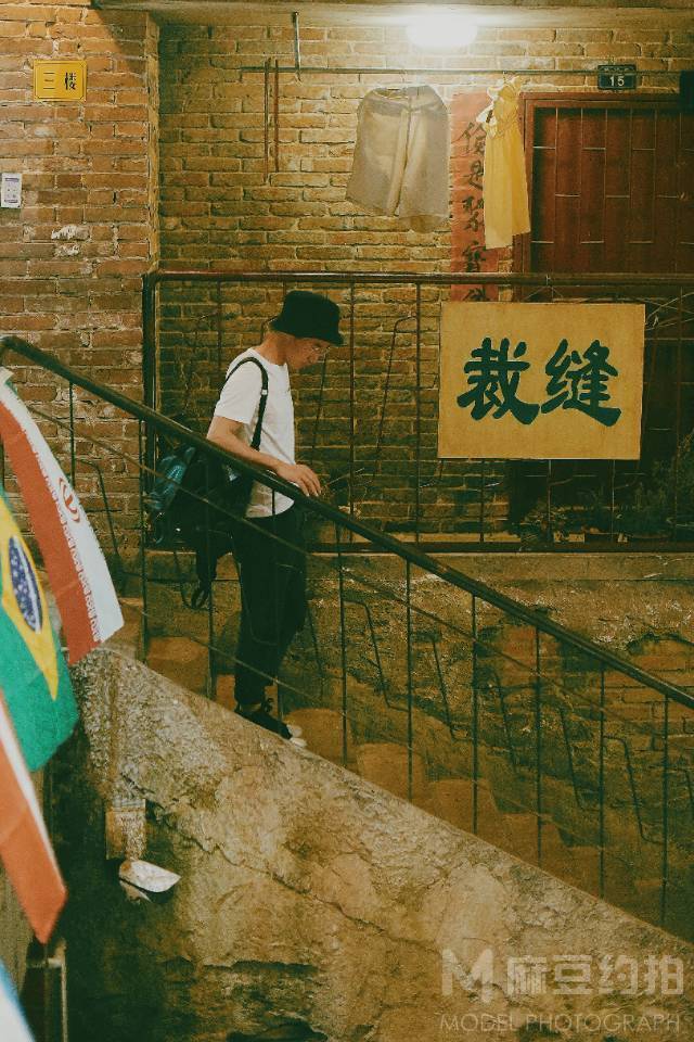 胶片模特