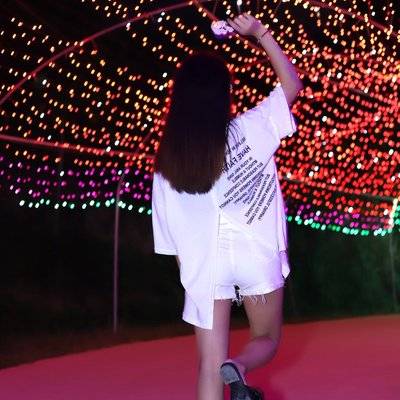 夜景模特