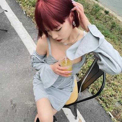 宝丽来模特