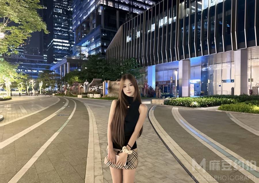 夜景模特