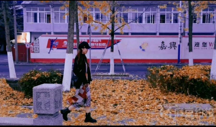 校园模特