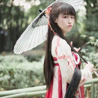 汉服模特