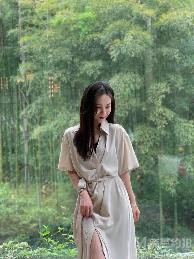 清新模特