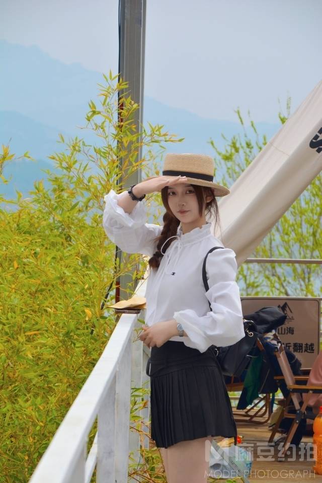 校园模特
