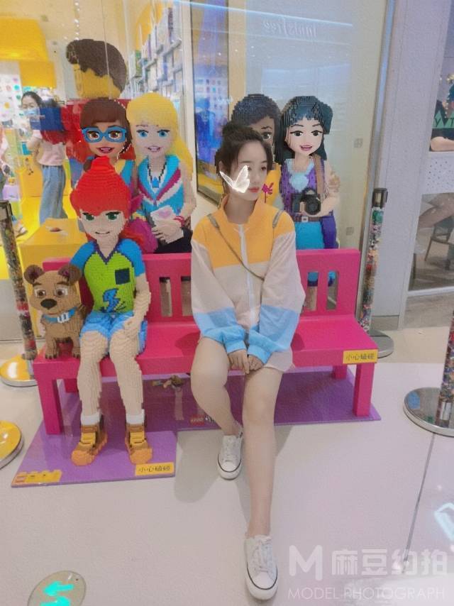 校园模特