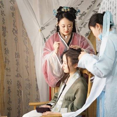 汉服模特