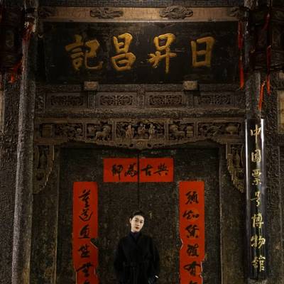 情绪模特