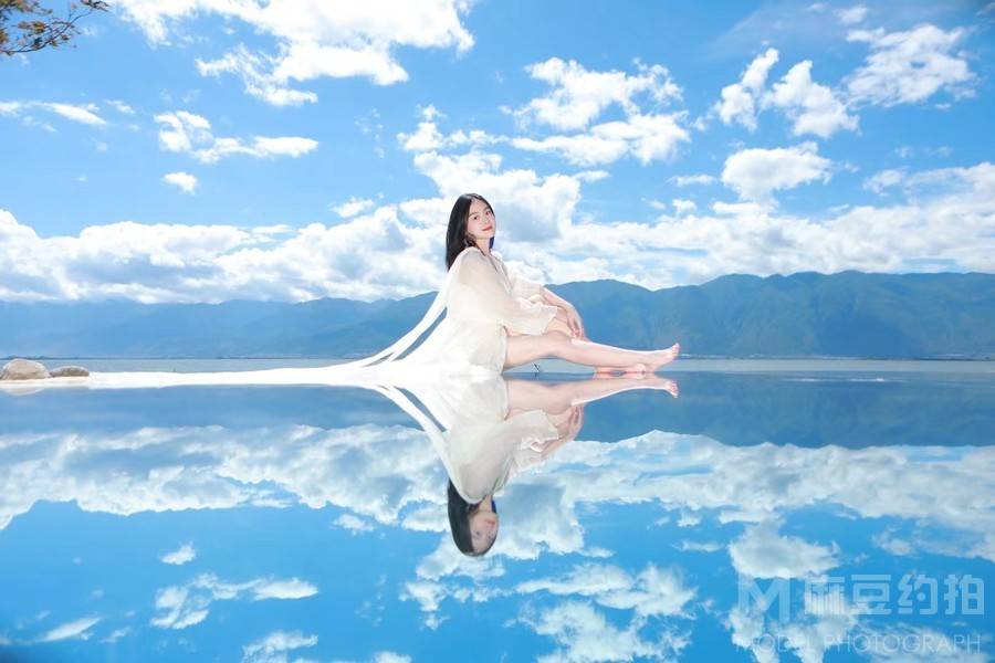 宝丽来模特