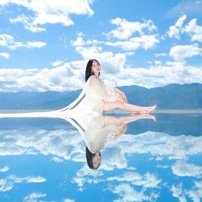 宝丽来模特