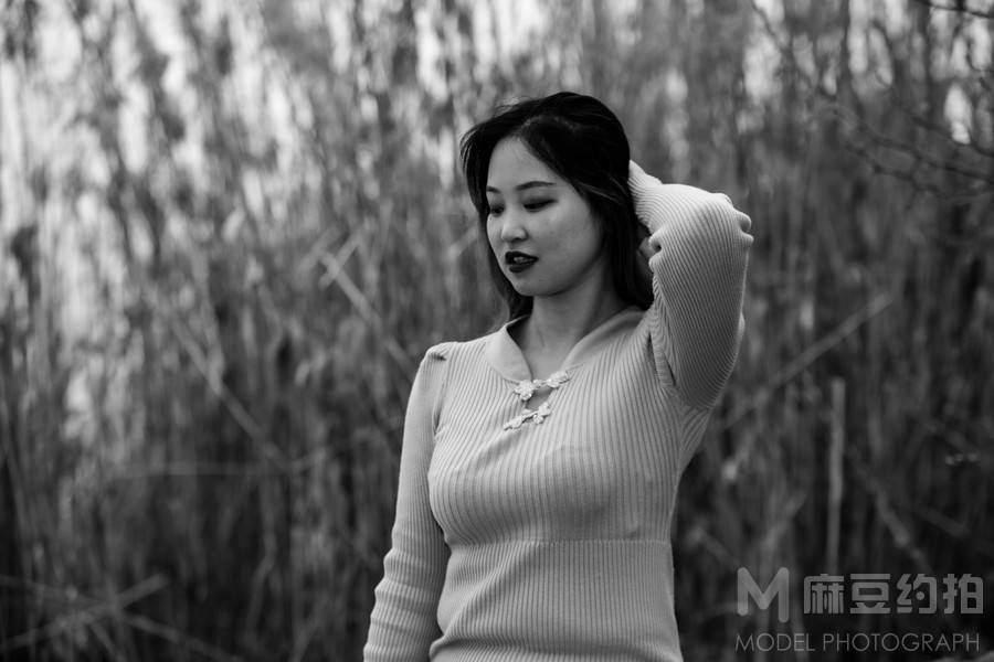 黑白模特