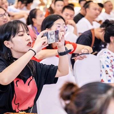 纪实模特