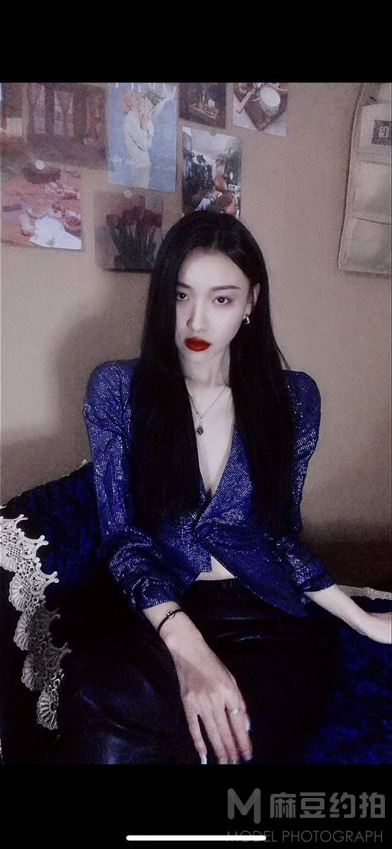 胶片模特