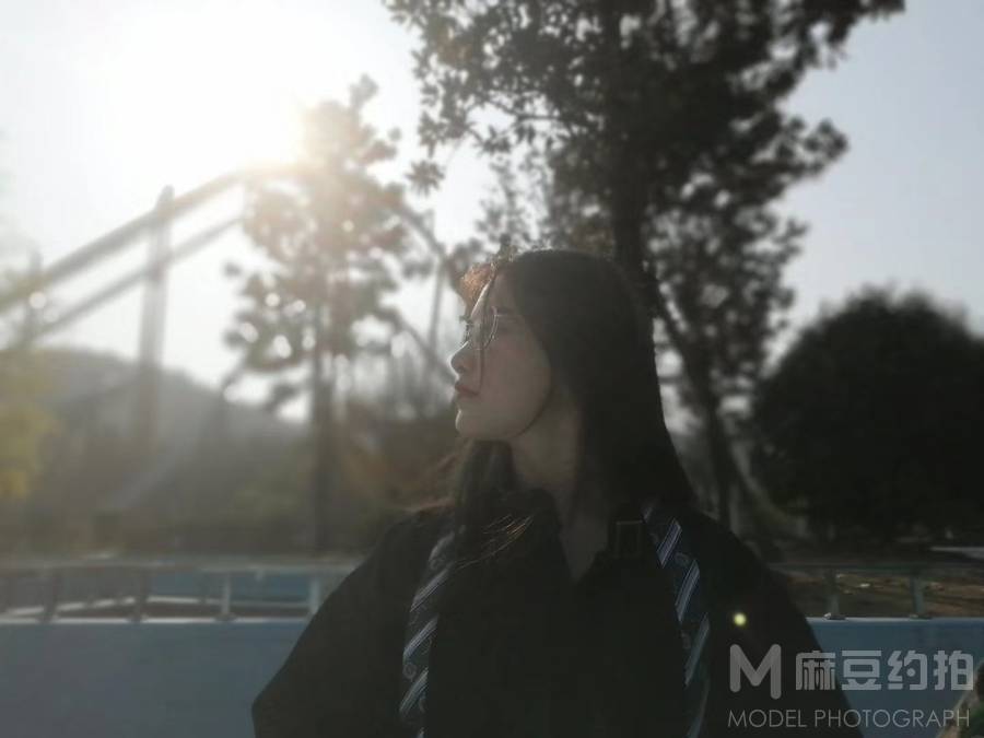 校园模特