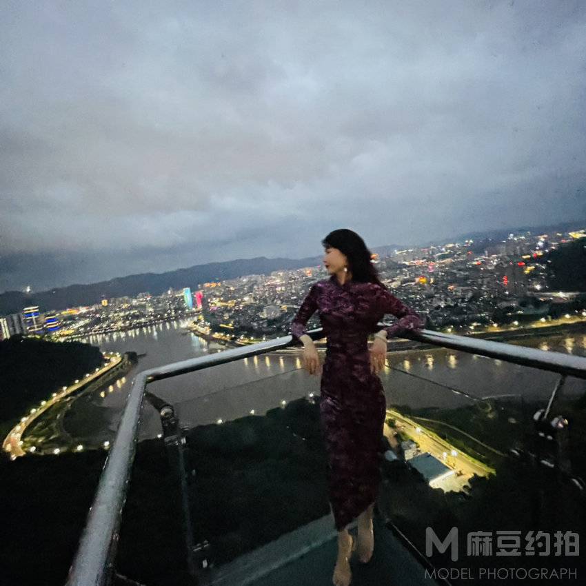 旗袍模特