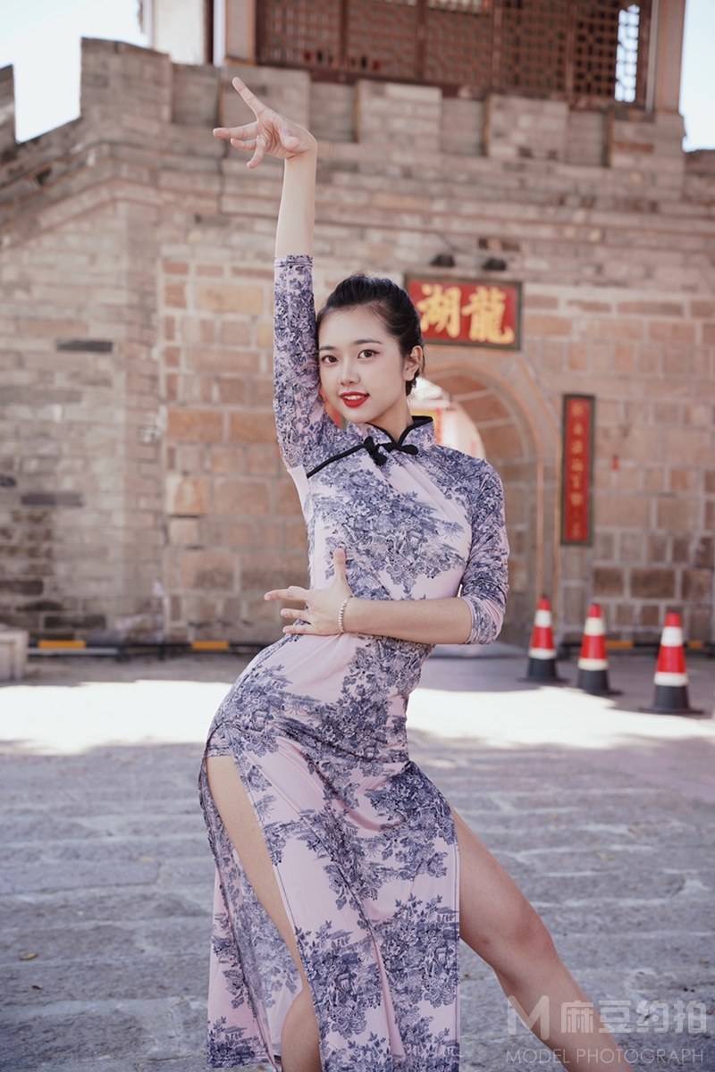 民国模特