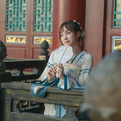汉服模特