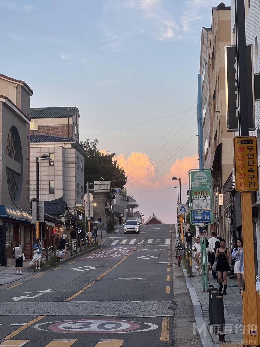 夜景模特