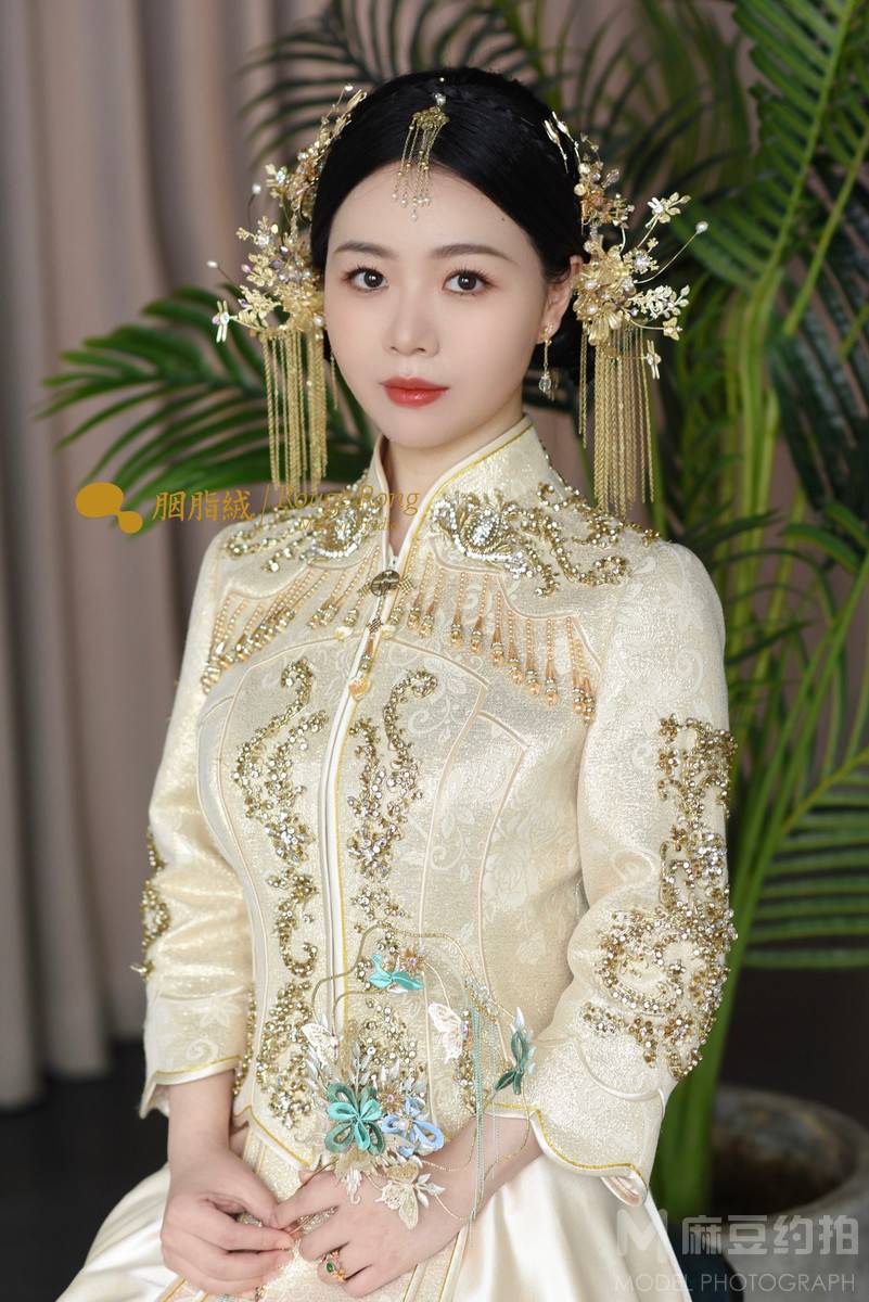 妆容模特