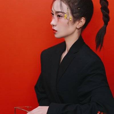黑白模特