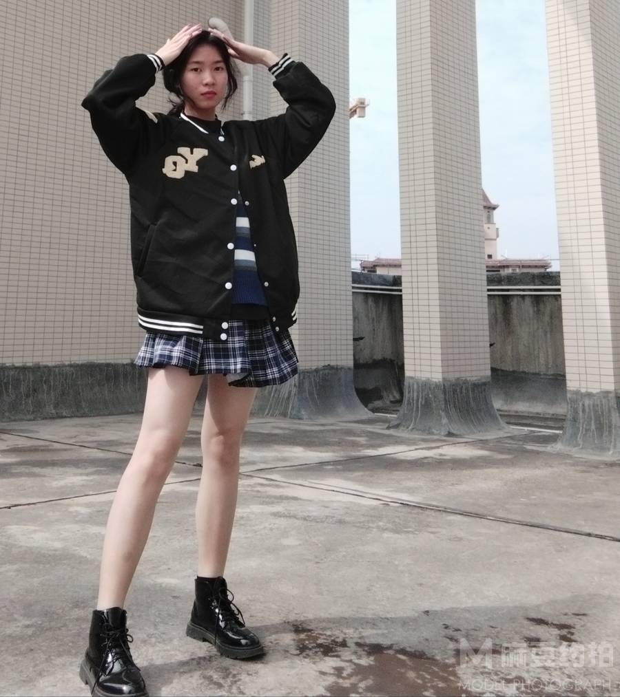 清新模特