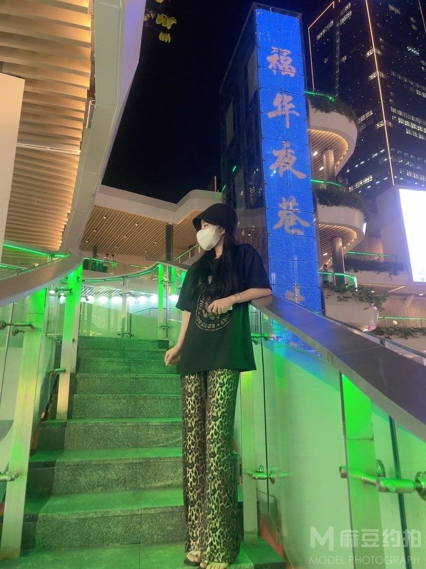 情侣模特