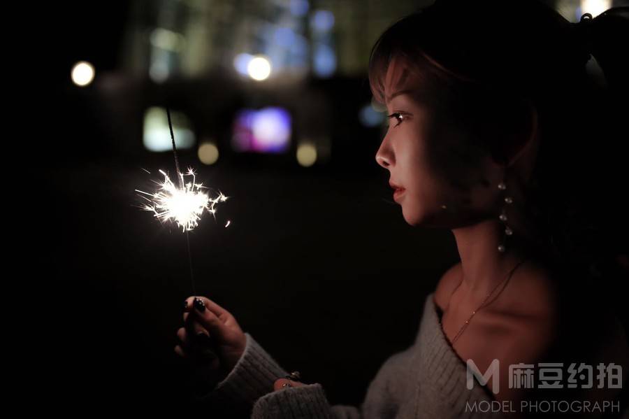 夜景模特